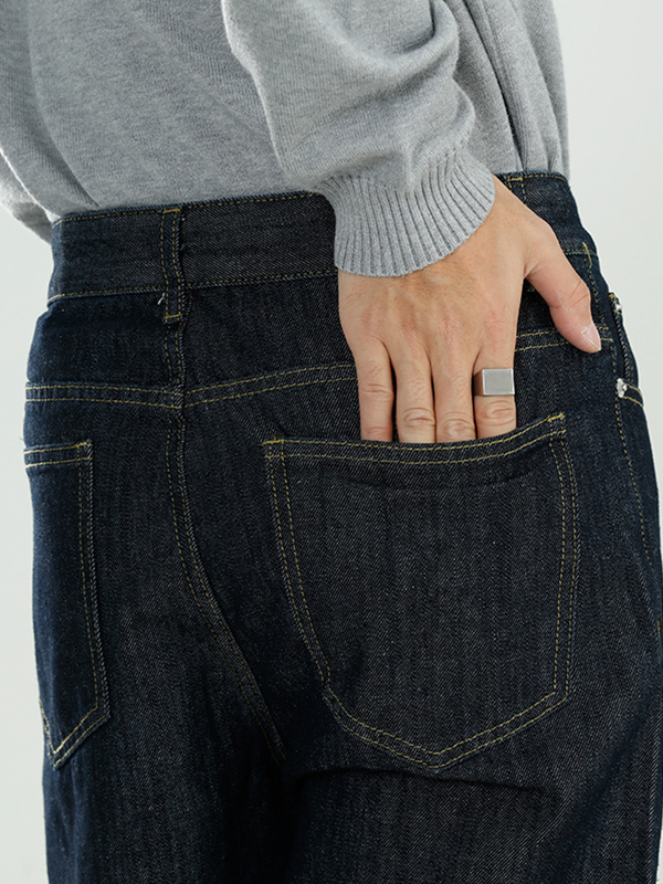 Jean de pierna recta con diseño de línea negra para hombre-3