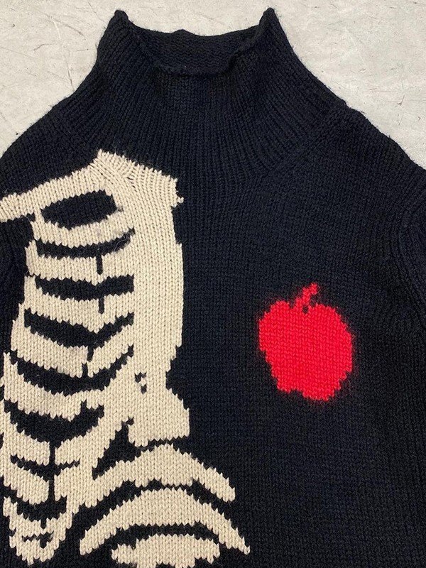 Suéter de hombre con cuello alto en jacquard de esqueleto-3